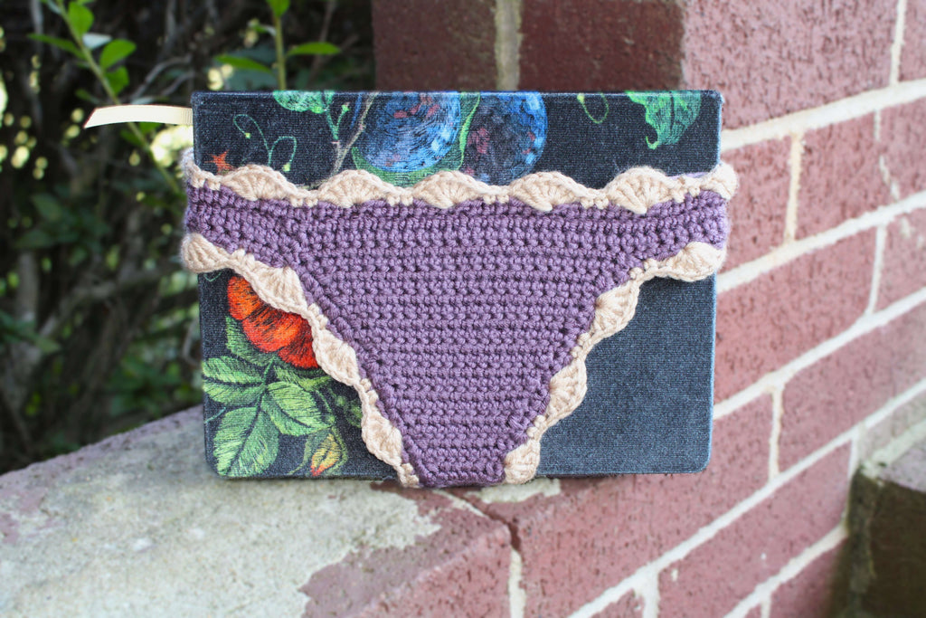Book Keeper - Thong